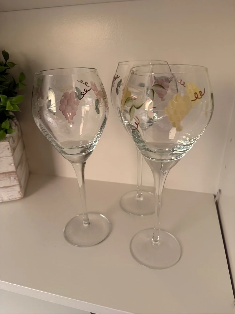 Hand Painted Grape Vine Wine Glasses Set of 3 Floral Vineyard 9” Goblets